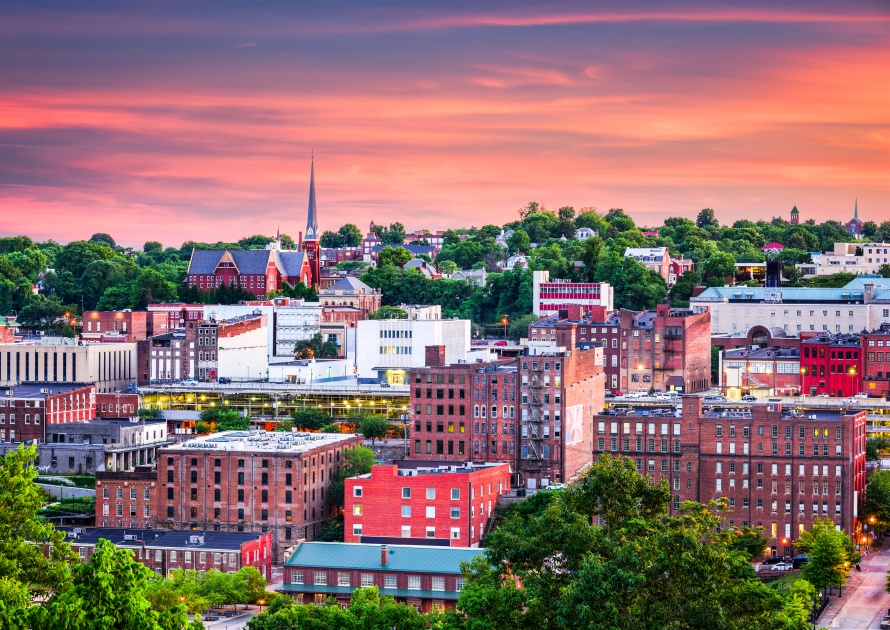 https://webuyhouse.com/wp-content/uploads/skyline-view-in-lynchburg-virginia.jpg